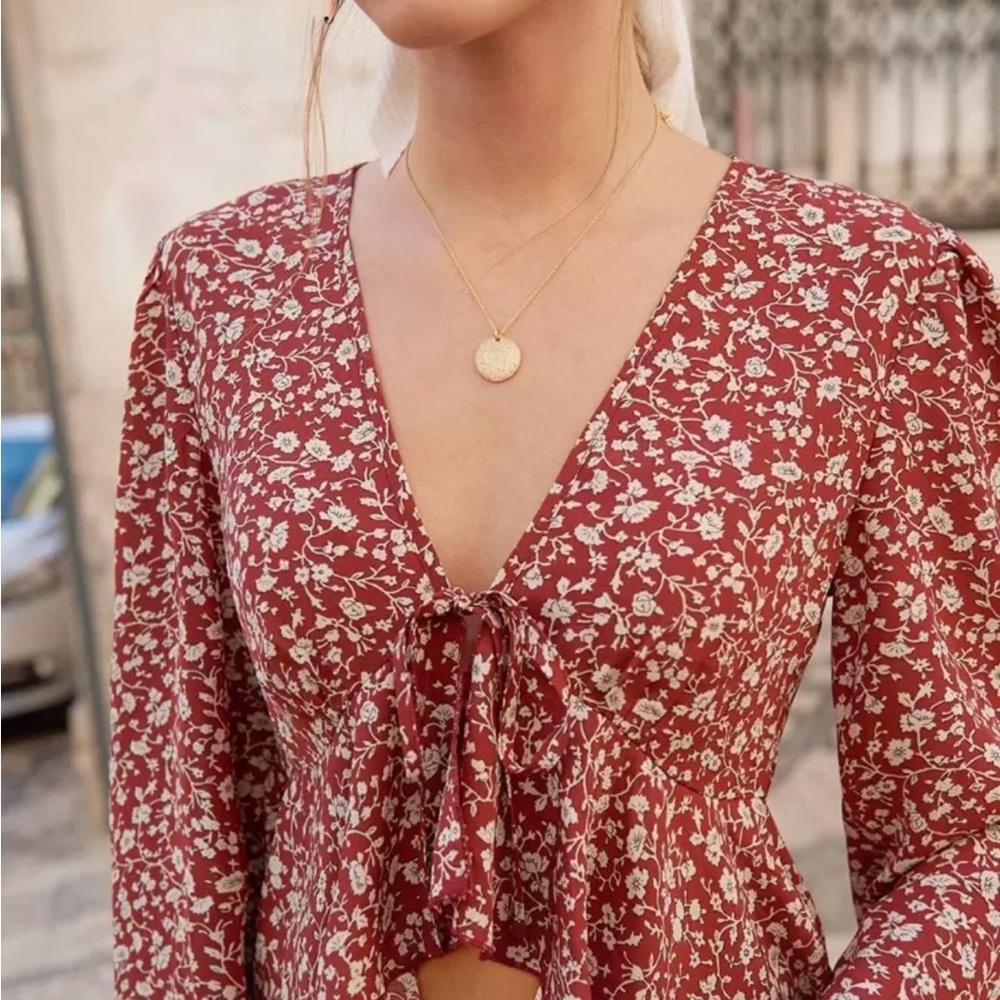 Floral V-Neck Red Top